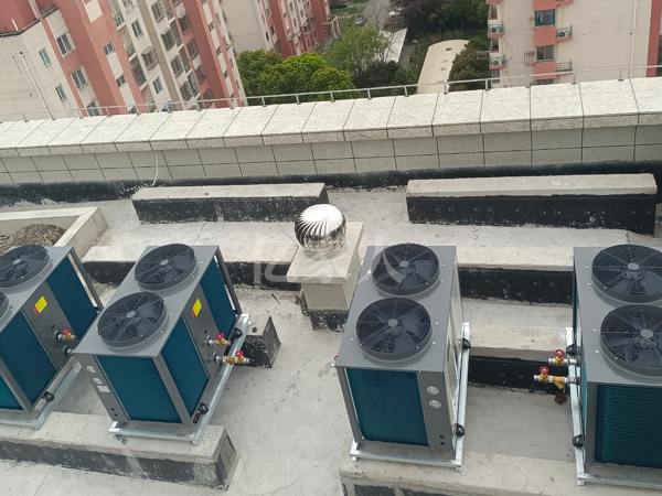 上海曙建村敬老院90吨太阳能加空气能热水工程完工