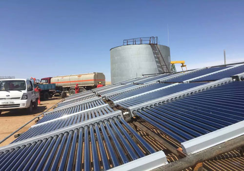 外蒙古东胜油田大型太阳能热水系统顺利完工
