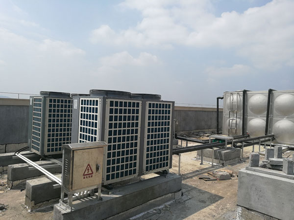杭州空港保税园热泵热水工程