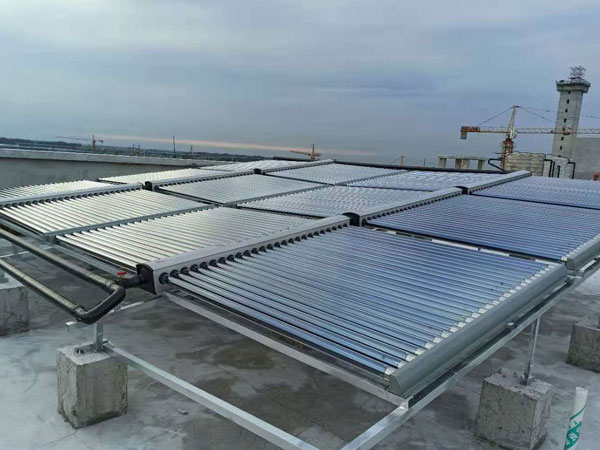 徐州科研楼员工浴室太阳能加空气源热水系统竣工