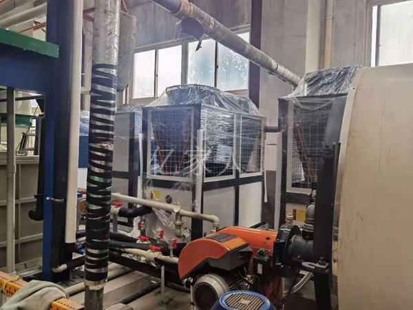 亿家人循环式高温空气能应用在昆山金属表面处理线