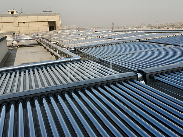 西安某服装厂员工宿舍太阳能加电热水炉热水工程