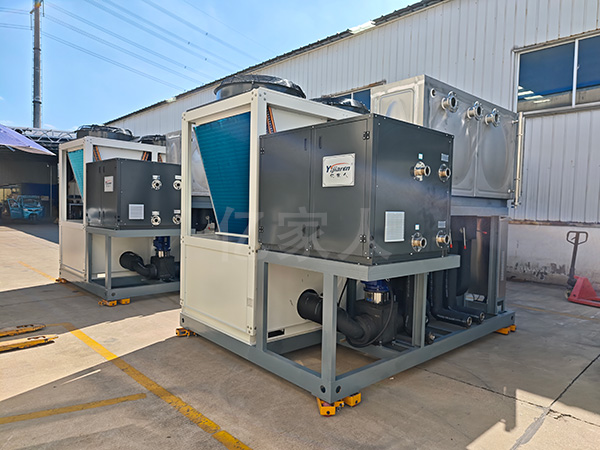 混凝土搅拌站水槽降温,工业冷水机节能又控温