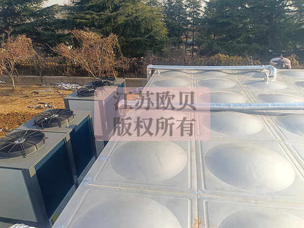 10-28-1.jpg 10-28-1.jpg