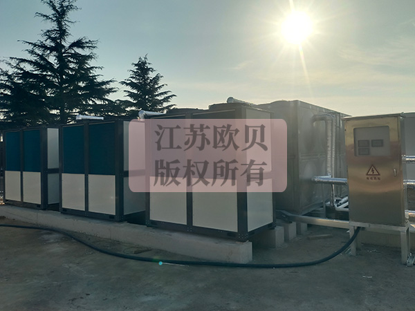 10-28-2.jpg 10-28-2.jpg