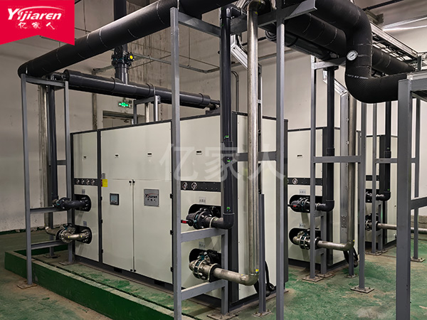 11-29-10.jpg 11-29-10.jpg